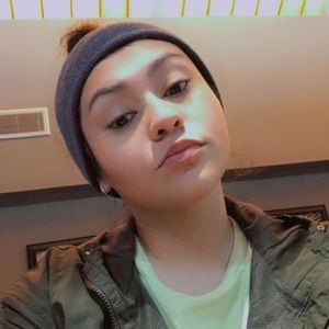 Meet your Posher, Mercedes